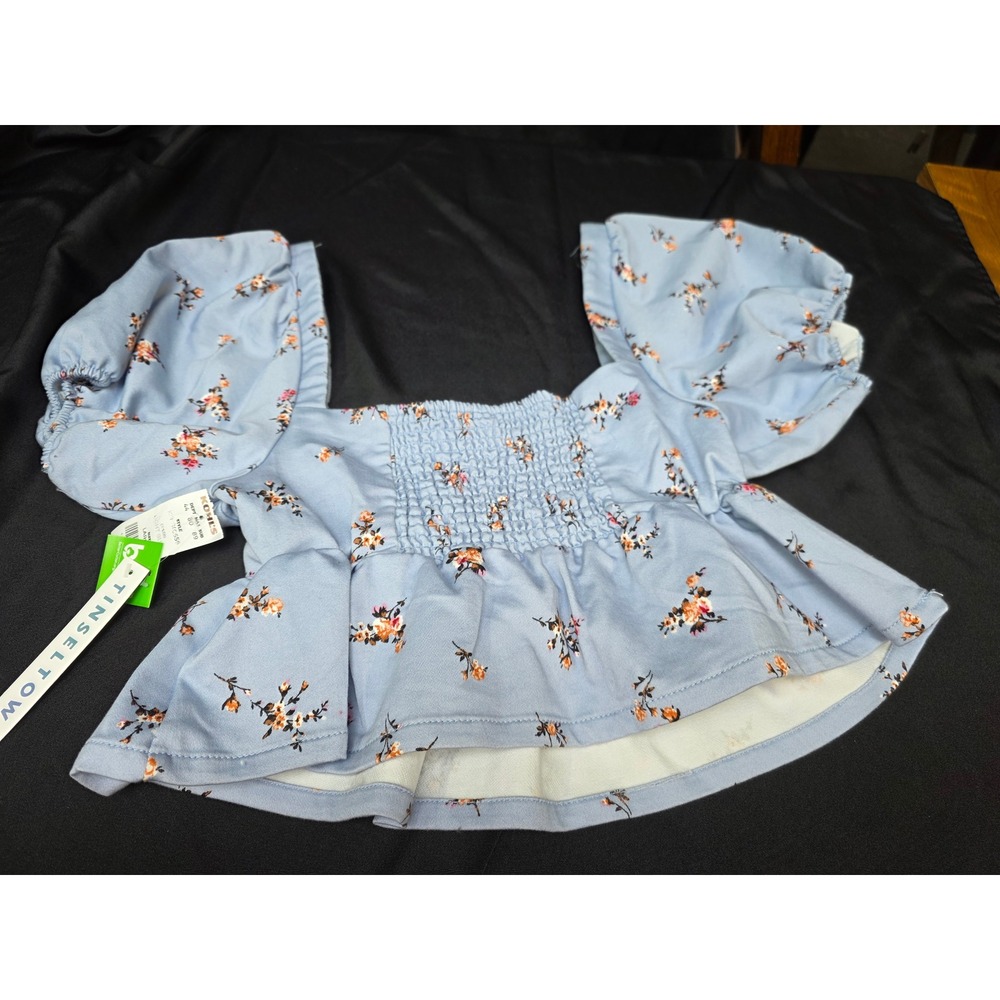 Tinseltown Floral Puff Sleeve Crop Top Light Blue Smocked Peplum Blouse - Picture 5 of 8